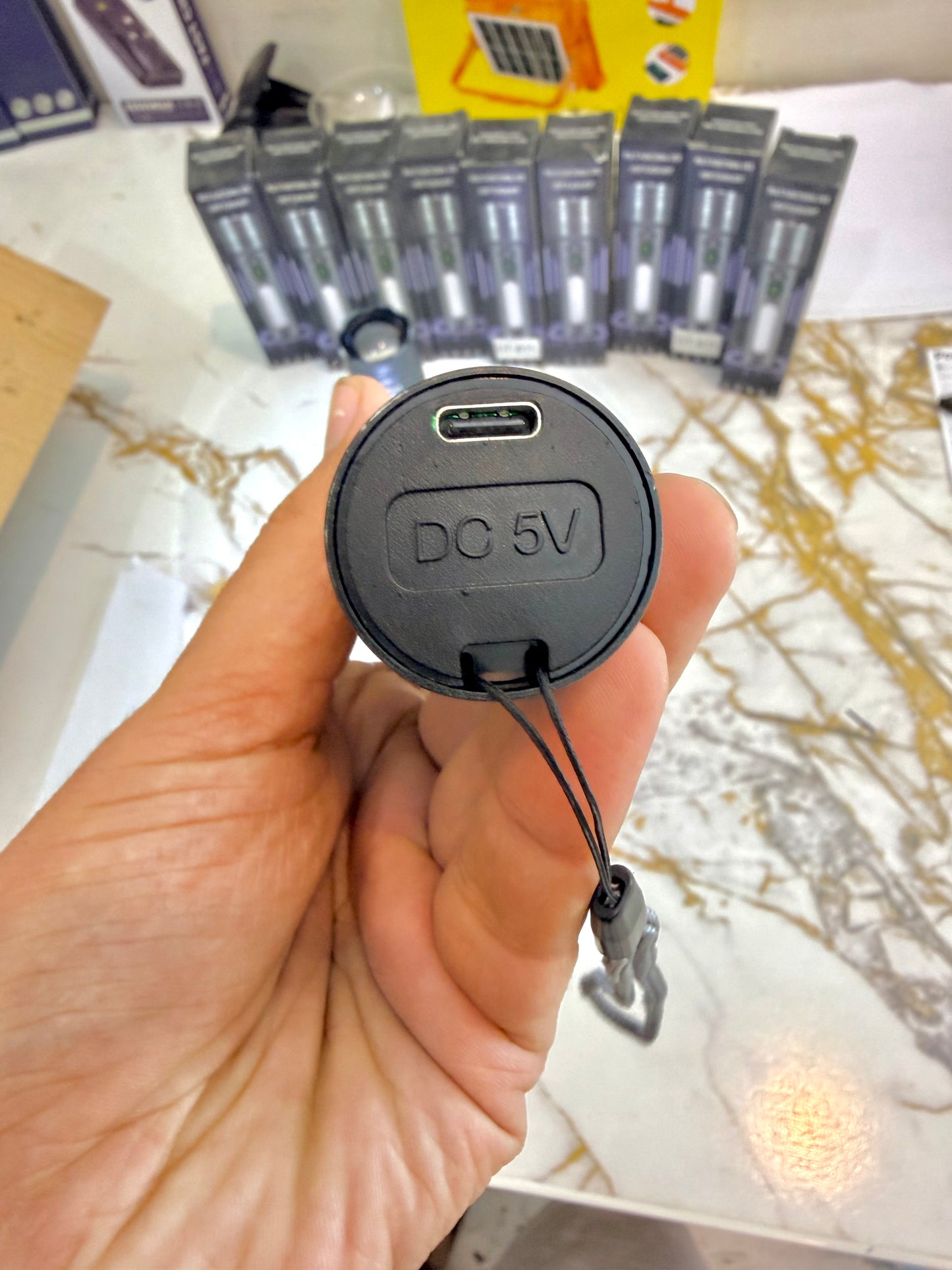 DAT DT-811 Rechargeable Torch – 300–500m Range, Waterproof 🔦⚡