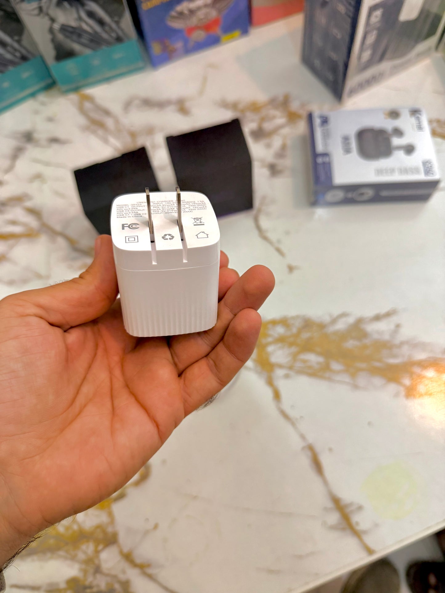 ⚡ LISEN 45W Retractable USB-C Fast Charger – Dual Port Power Block