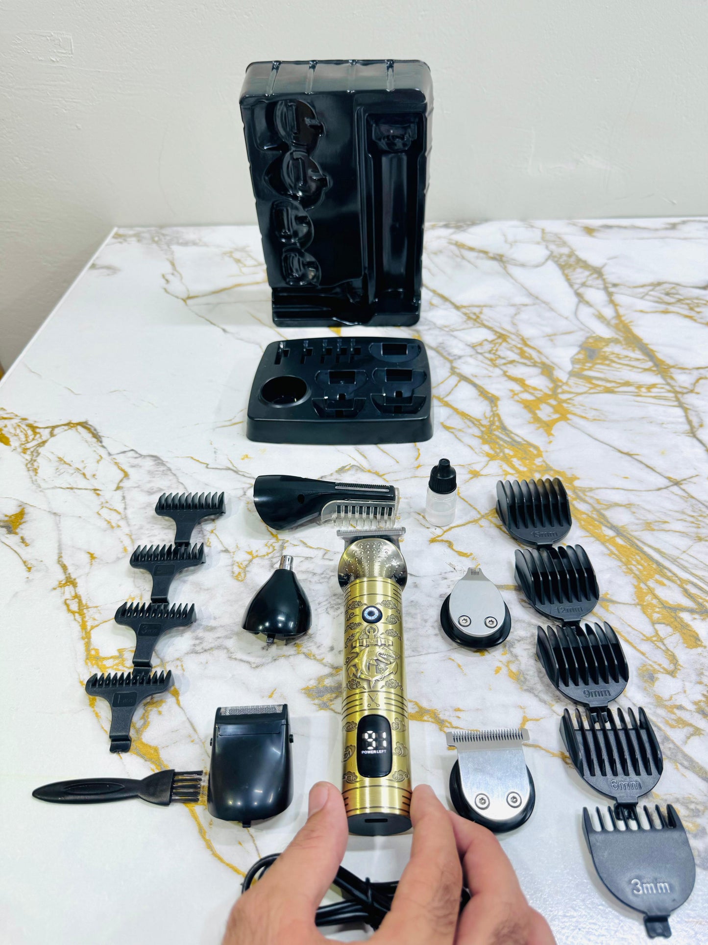 Daling 6-in-1 Grooming Kit – Rechargeable |metal body | 1 charge , 3 hour working