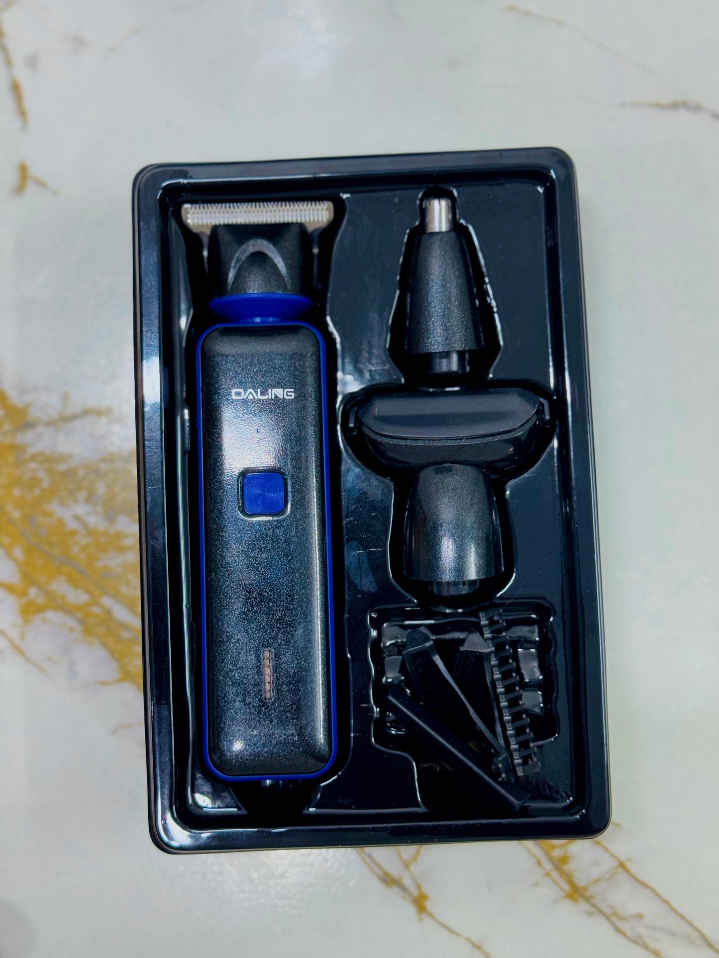 "DALING DL‑9236 3‑in‑1 Rechargeable Grooming Kit – Hair, Beard & Body Trimmer | AwamiImport.com"