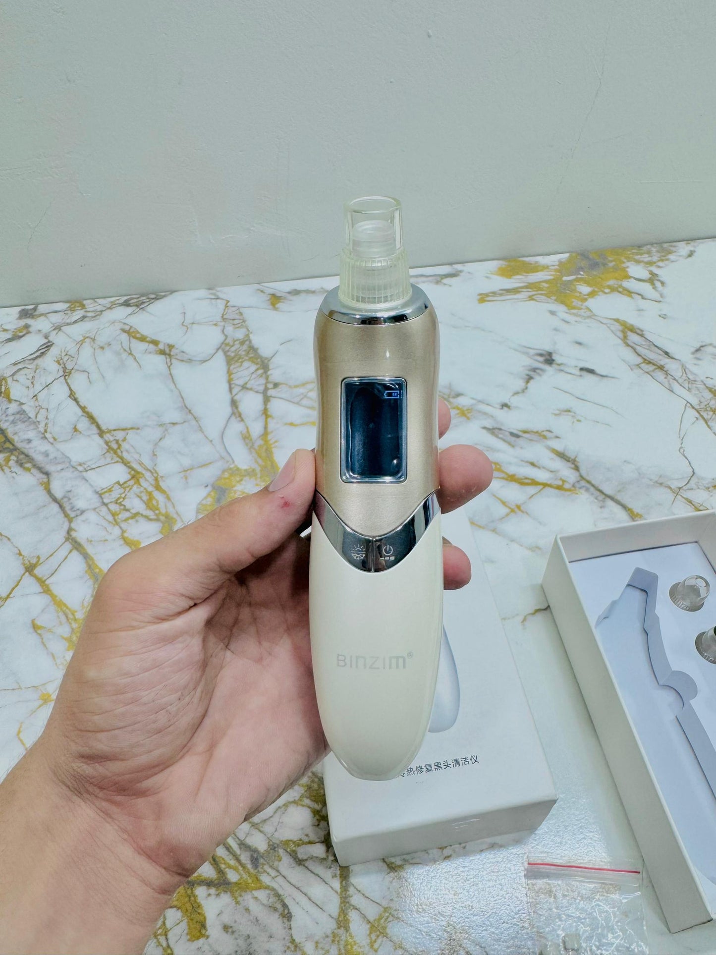 5-in-1 Blackhead Remover & Pimple Vacuum Machine for Deep Face Cleaning  –AwamiImport.com –