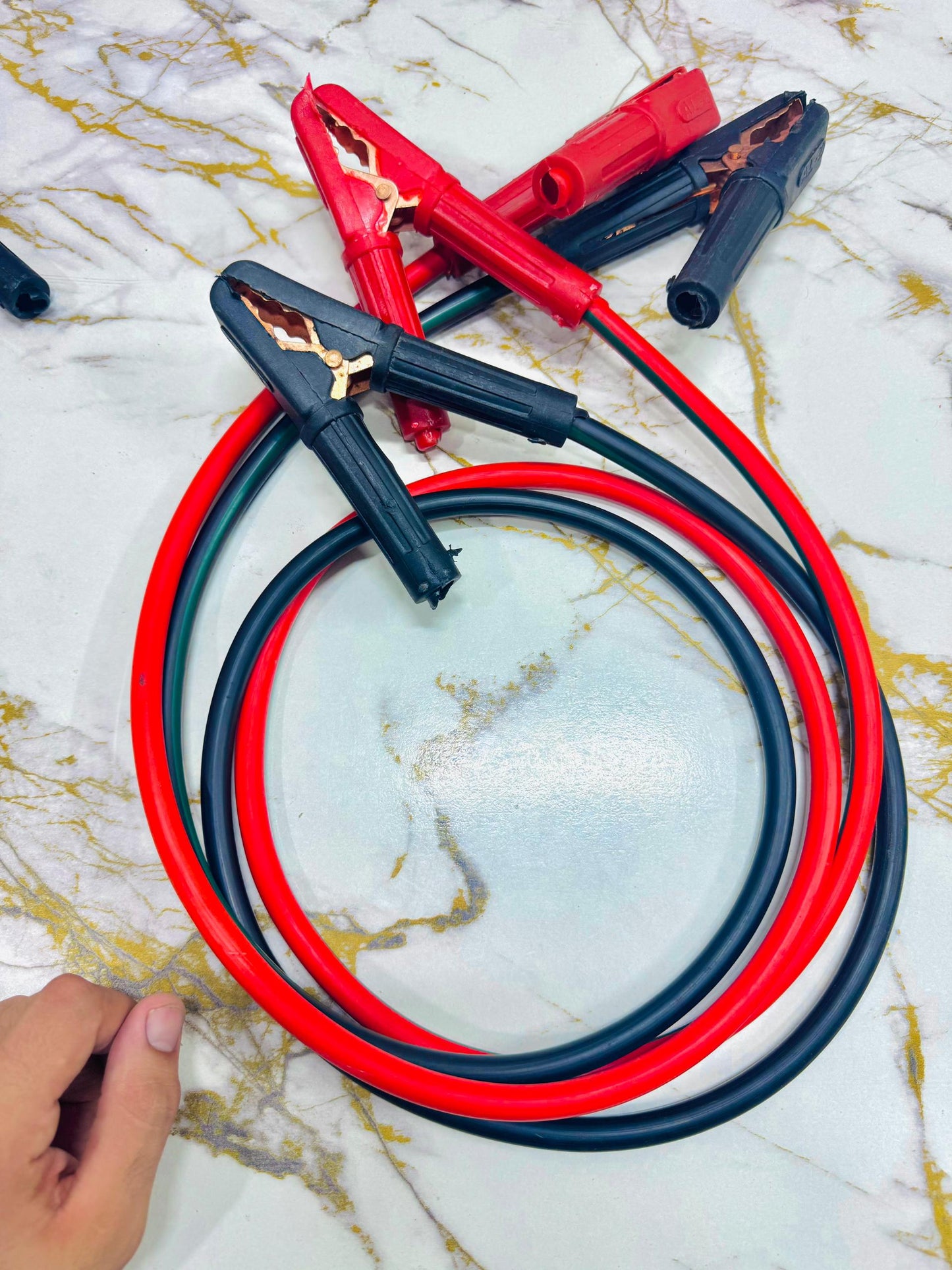 ⚡ Emergency Jumper Cables – 9ft/6ft Extra Reach, 200A/300A Strength |Start Any Dead Battery Fast