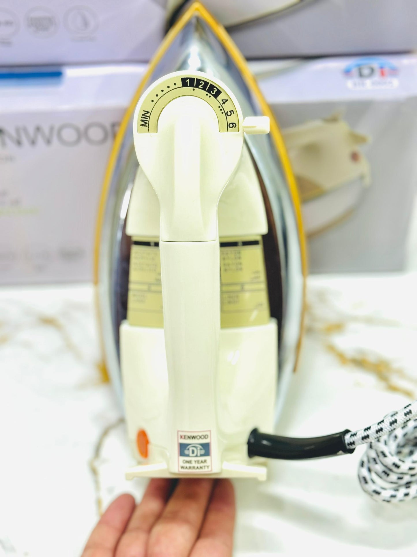 Kenwood Heavy Weight non-stick Dry Iron Gold Sole Plate-1000 W POWER | 1 year warranty