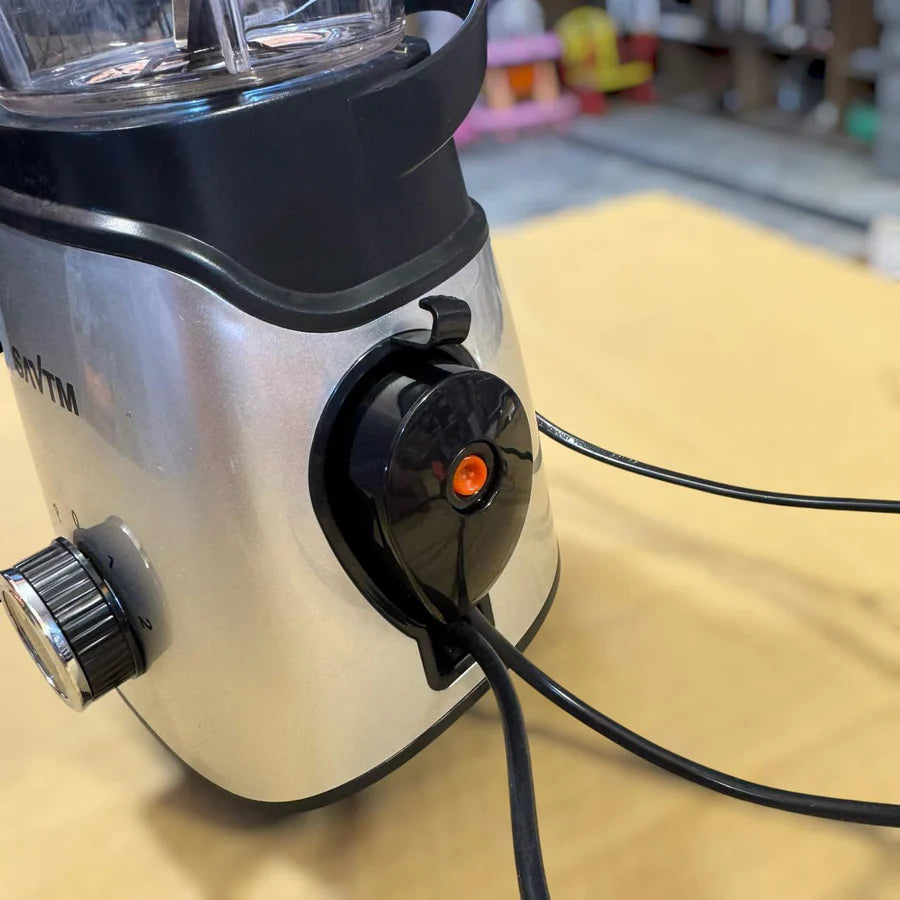 SAVTM BRV-66 Vacuum Blender Set – Fresh Taste, Longer Nutrition | AwamiImport.com