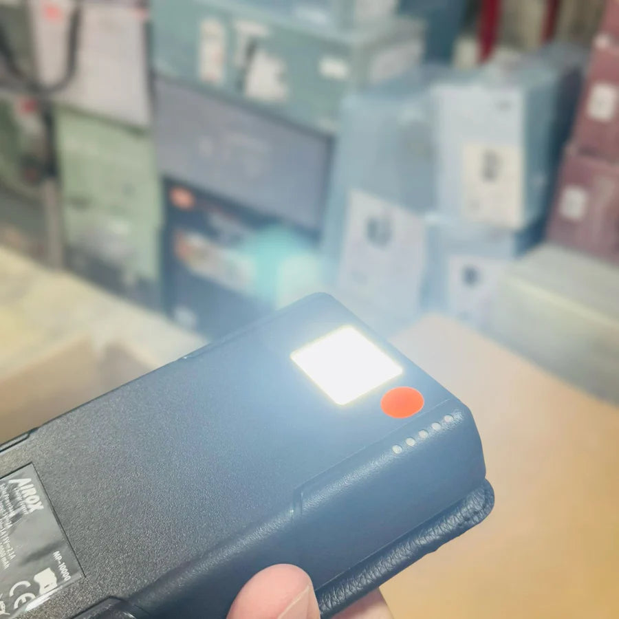 Airox 10000mAh Solar Power Bank – Dual Charging with Sun & Cable | AwamiImport.com