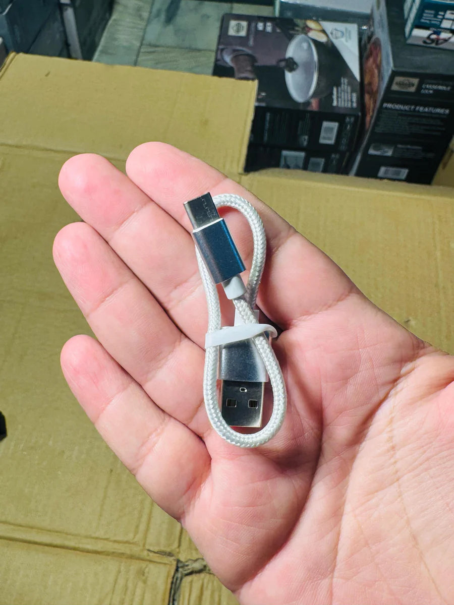 Beaushe 850mAh Ultra Mini Power Bank – Pocket-Sized Emergency Charger | AwamiImport.com