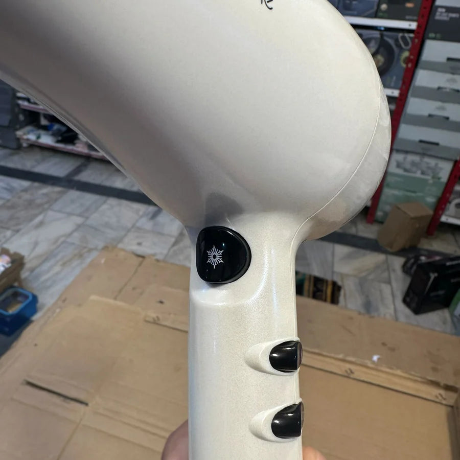 Remington Pearl Shine Hair Dryer – Fast, Frizz-Free & Professional Styling | AwamiImport.com