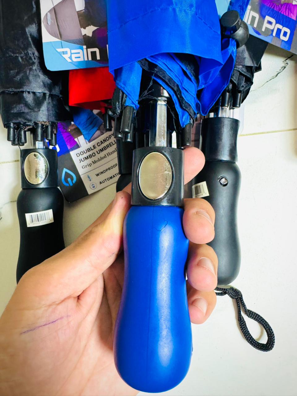 RainPro UK Lot Automatic Umbrella – Windproof, UV-Resistant | AwamiImport.com