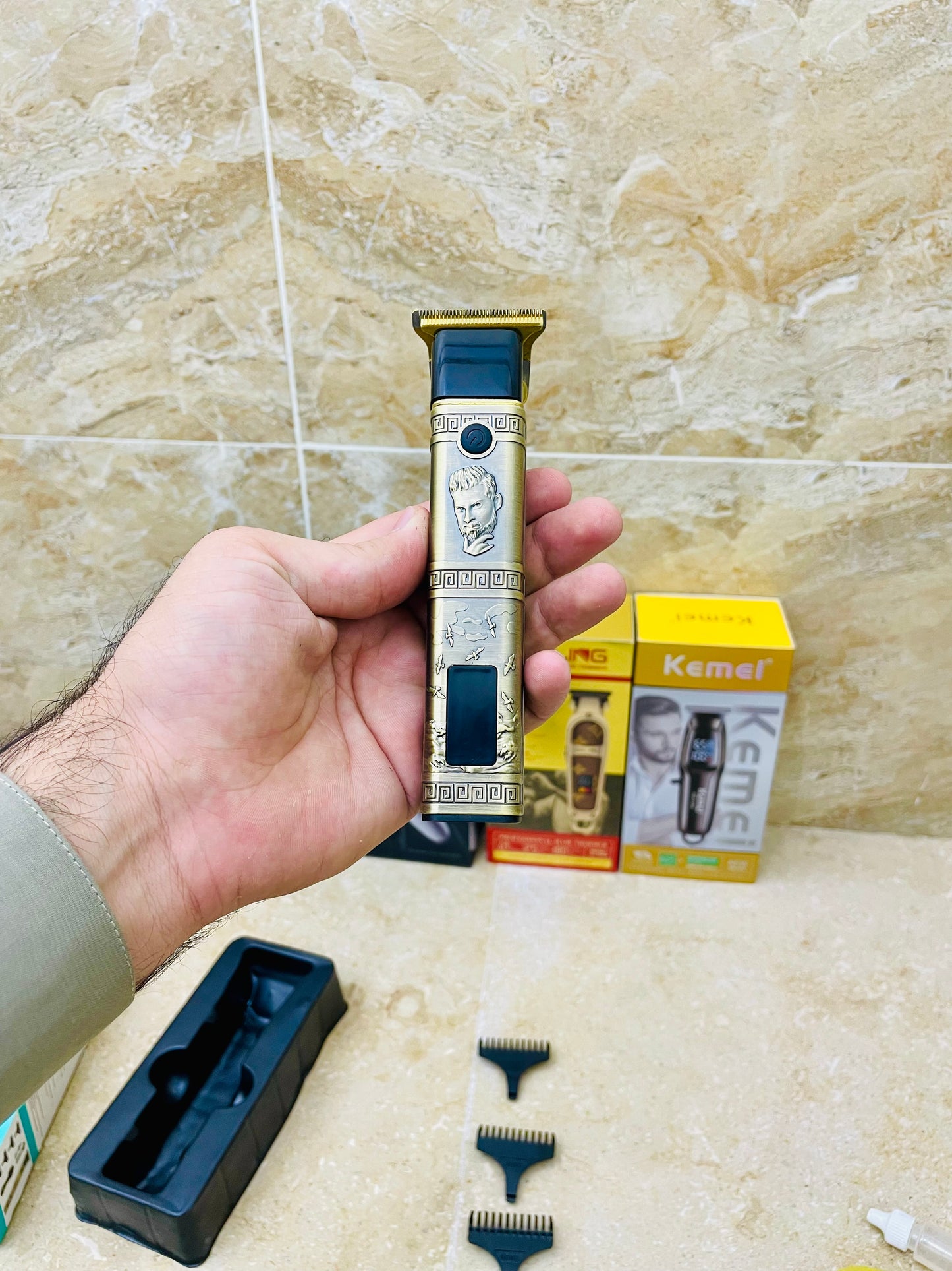 Daling DL-1636 Metal Body Trimmer – Digital Display & 4 Guide Combs ✂️⚡