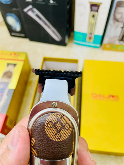 Daling DL-0058 Rechargeable Hair Trimmer – 180 Min Runtime, Digital Display ✂️⚡