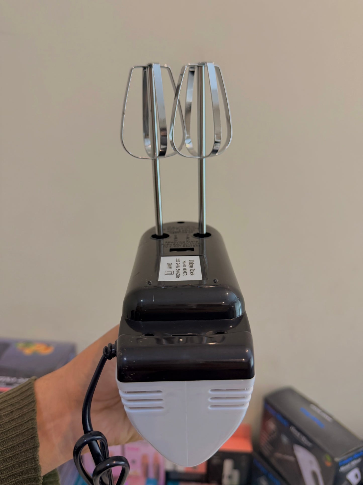 Unique Rock Hand Mixer – 7 Speed with 4 Attachments | AwamiImport.com