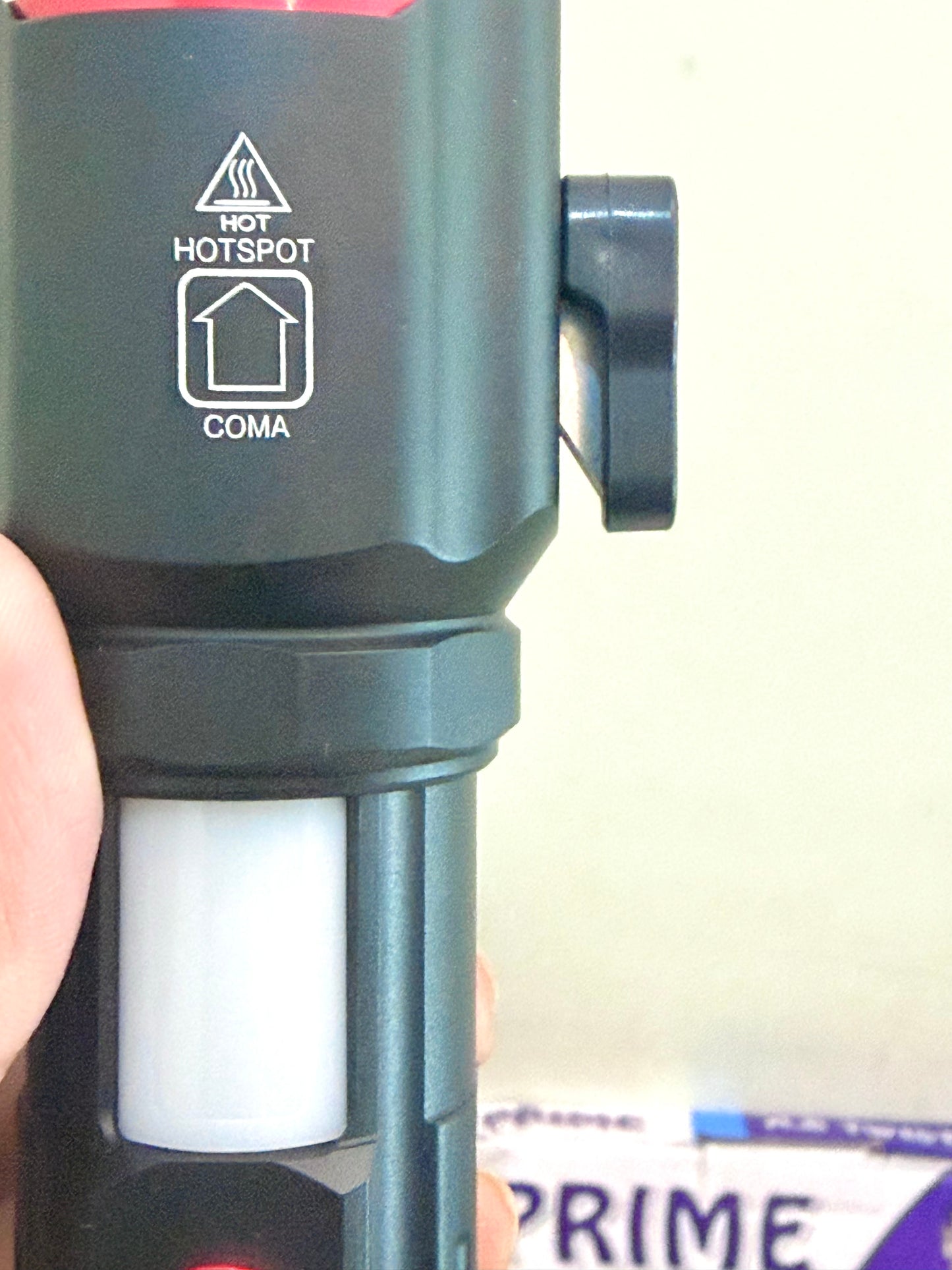 🔦 Ruiling RL-2210 Rechargeable Safety Torch (1KM Range, 8800mAh) – AwamiImport.com