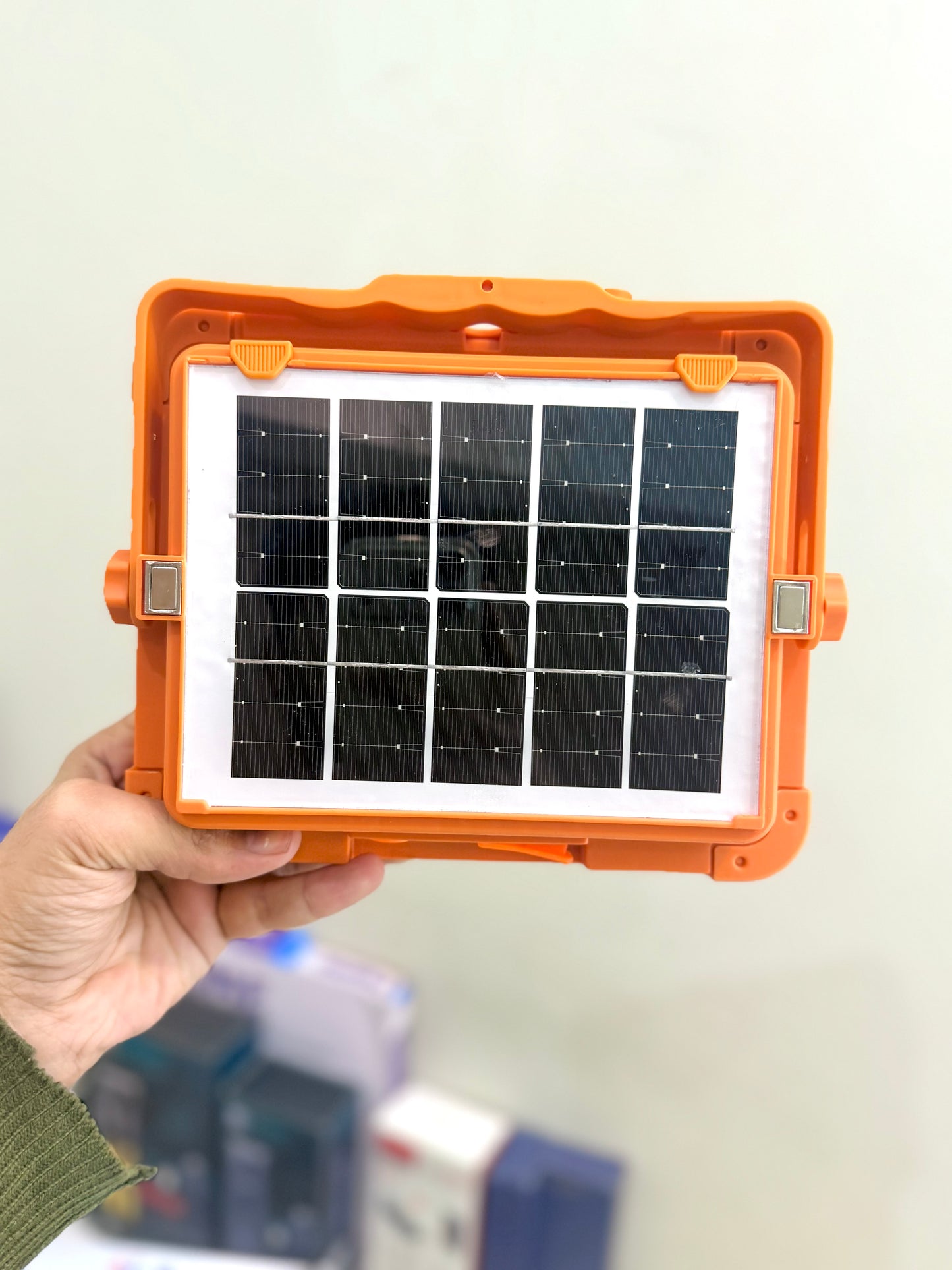 Rechargeable Solar LED Light – 300w/600W, 15000MAH,power bank & Waterproof 💡🔋