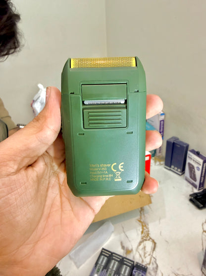 VGR V-353 Rechargeable Electric Shaver – Smooth & Powerful ⚡🪒