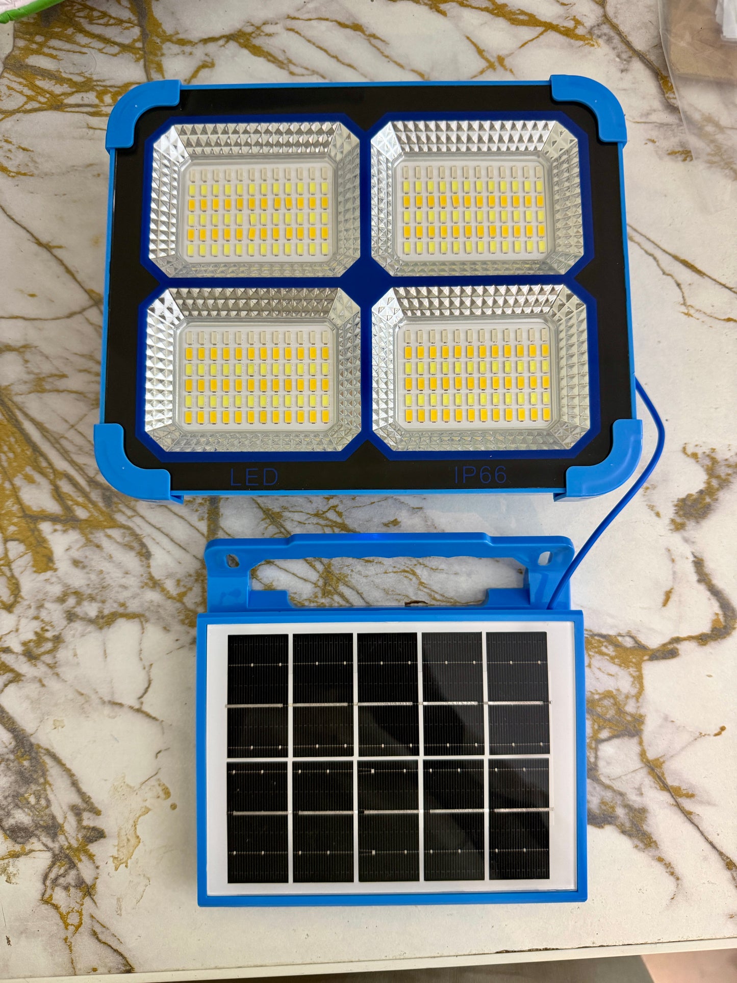 Solar 200W Emergency Home & Mobile Light – Zero Electricity | YX 1900-200W