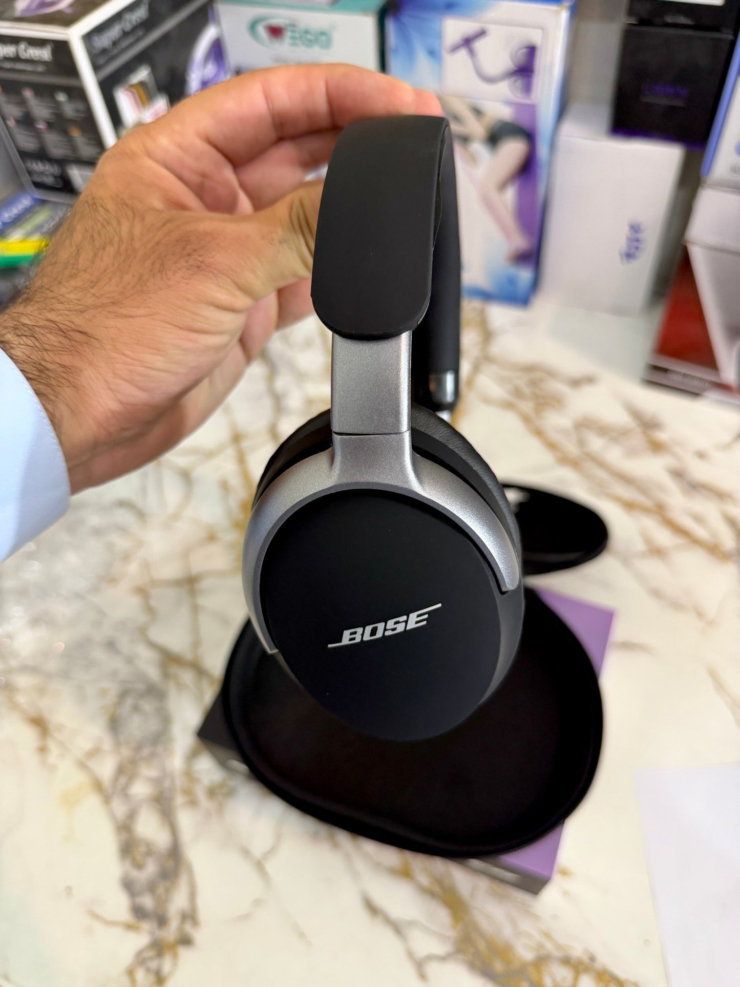 Bose Noise Cancelling Headphones – Premium Sound & Silence