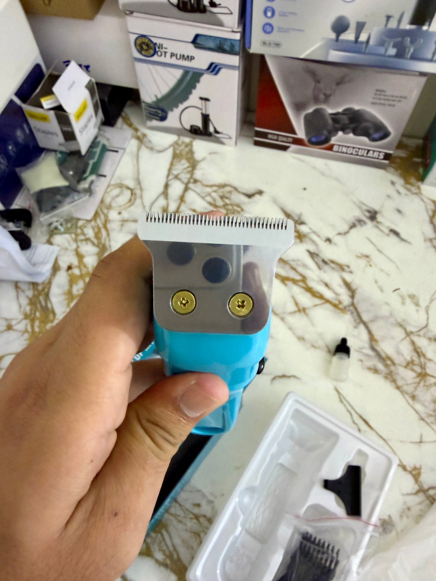 Gentlemen gt 8268 Professional Hair Trimmer with LED Display & Transparent Body – 180 Min Runtime