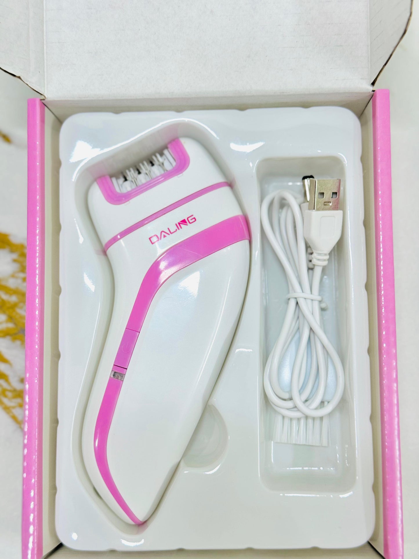 Daling DL-6015 Women Epilator & Lady Shaver Rechargeable | AwamiImport.com