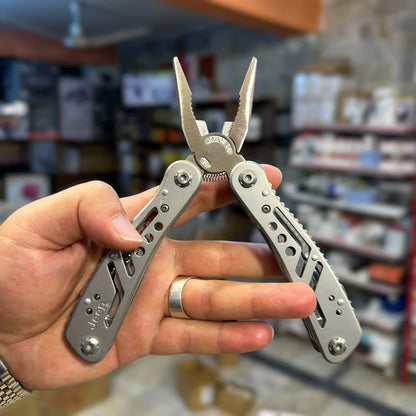Jeep Multi-Tool Foldable Pliers 24-in-2 – Ultimate Outdoor Survival Tool | AwamiImport.com