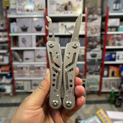 Jeep Multi-Tool Foldable Pliers 24-in-2 – Ultimate Outdoor Survival Tool | AwamiImport.com