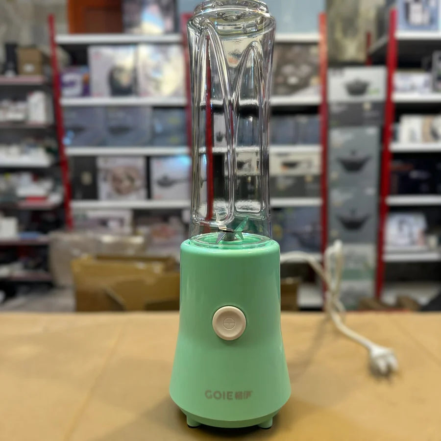 GOIE 250W Mini Blender – Compact Power for Smoothies & Juices | AwamiImport.com