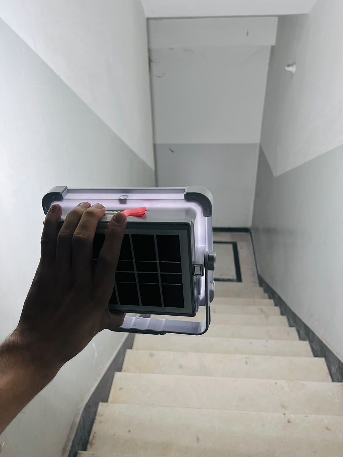 Solar LED Light IP66 600W with 6 High-Efficiency Solar Cells