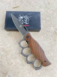 Derespina 2-in-1 USA Knuckle Knife – Folding Tactical  Grip Knife |