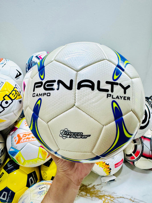 Export Quality Football –  Football Size 5 & 4 (410–450g), Random Designs | AwamiImport.com