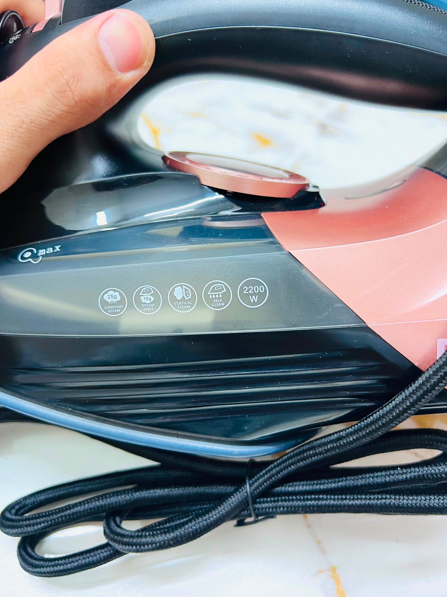 BOMA BM-291 2200W Electric Steam Iron – German Design, 1-Year Warranty & One-Touch Steam