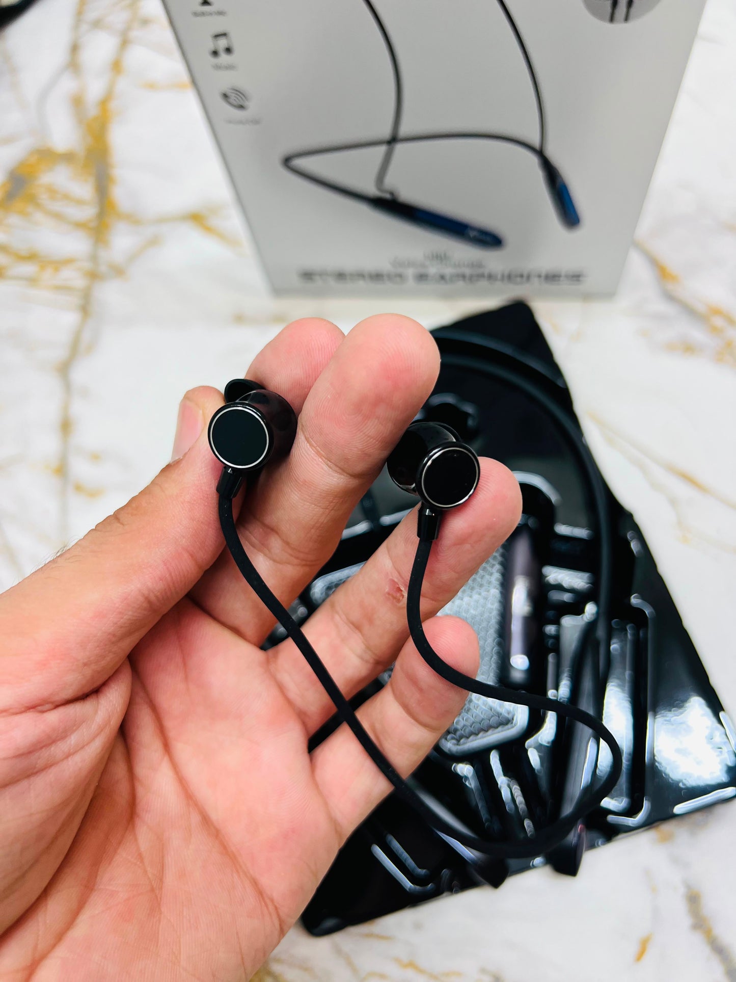 KAMAL KNB02 Wireless Stereo Earphones – High-Quality Sound, Phone Calls & 35 music Battery
