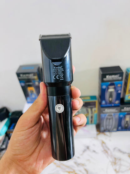 KEMEI KM3293 Metal Body Digital Display Hair Trimmer – 6800RPM with 3mm, 6mm, 9mm & 12mm Guide Combs