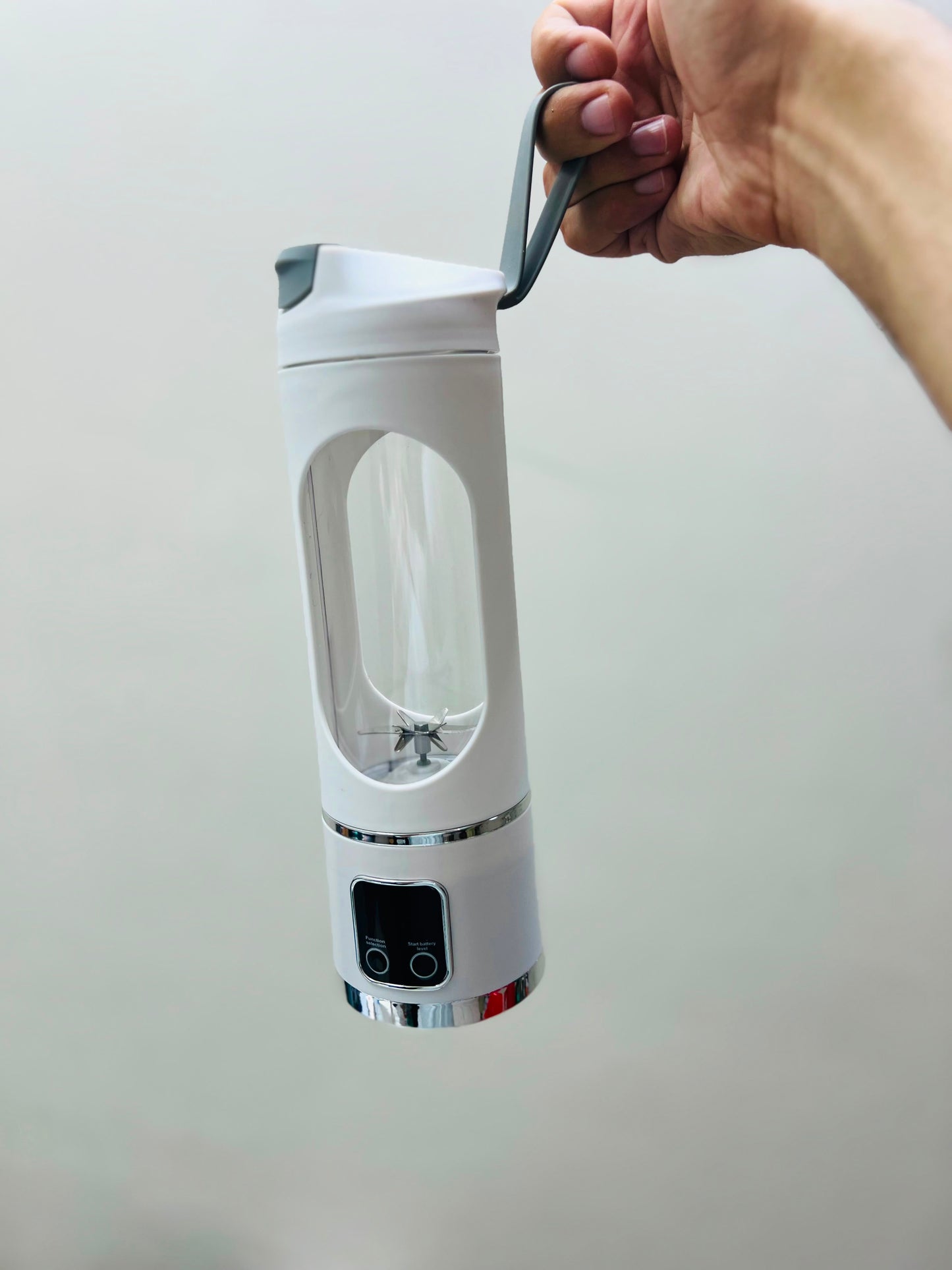 Portable Blender with LED Display – 3 Speed USB Rechargeable Smoothie & Juice Maker HP-118