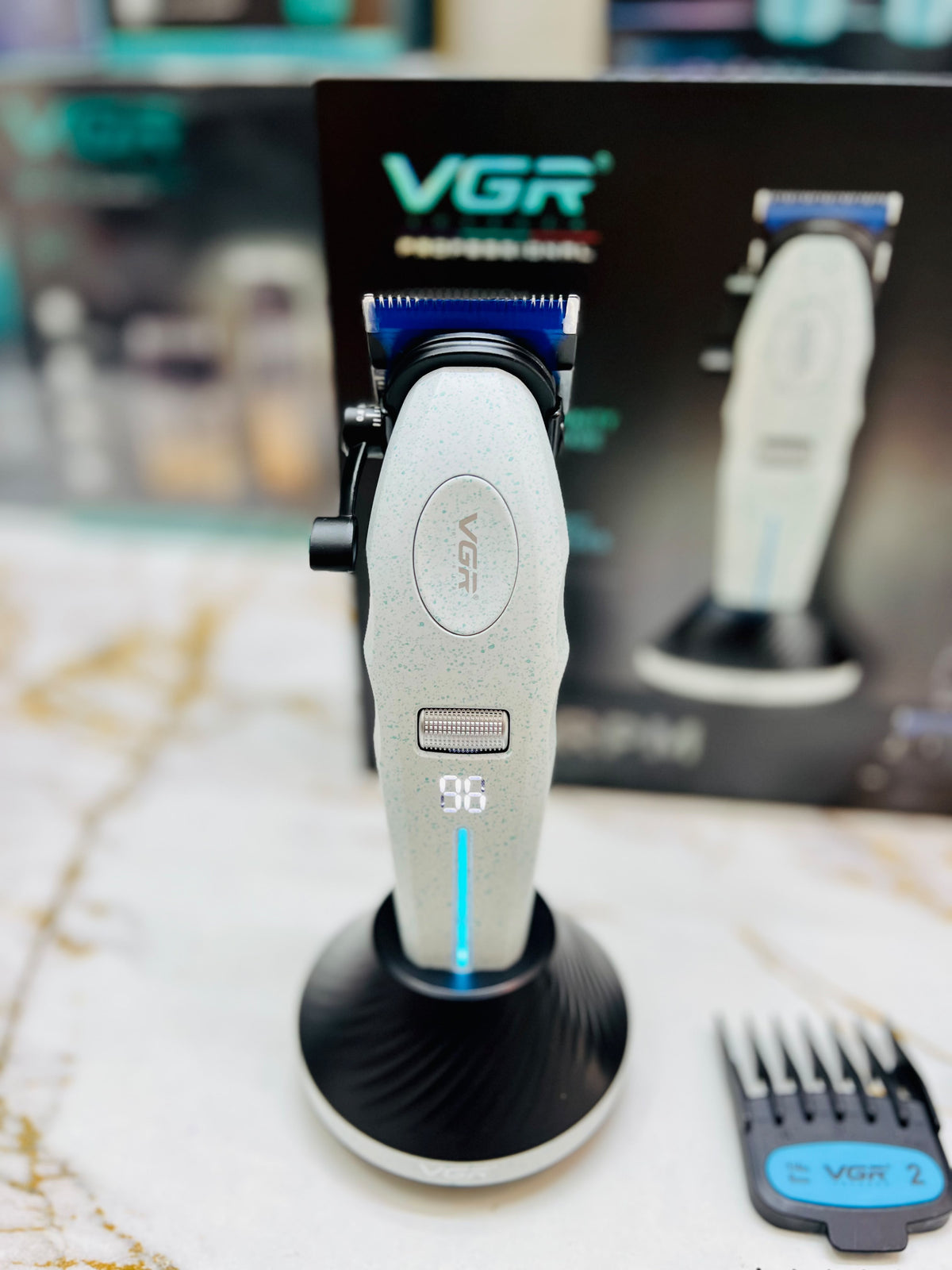VGR Voyager Professional V-887C Hair Clipper – 9000 RPM High-Speed Cordless Trimmer with 6-Speed Control|🇦🇷ARGENTINA LOT