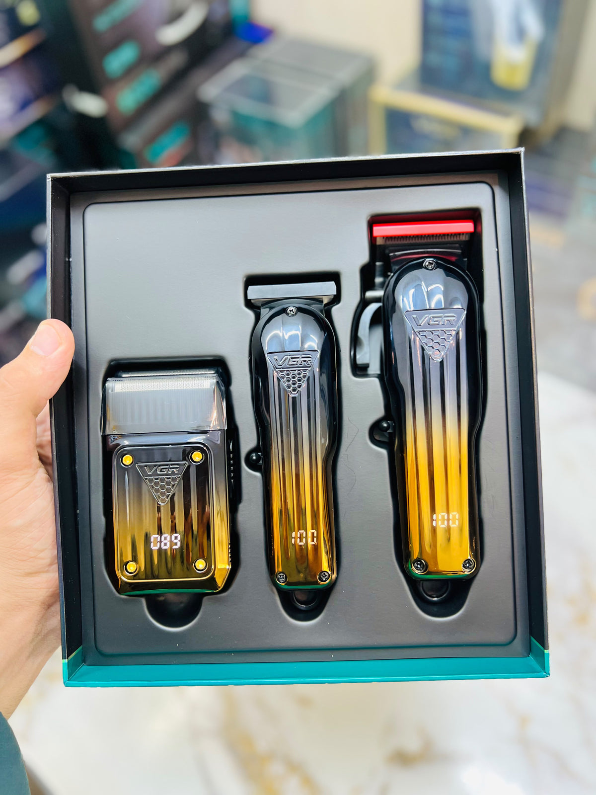 VGR Voyager V-644 3-in-3 Rechargeable Grooming Kit – Foil Shaver, T-Blade Trimmer & Precision Groomer|🇦🇷ARGENTINA LOT