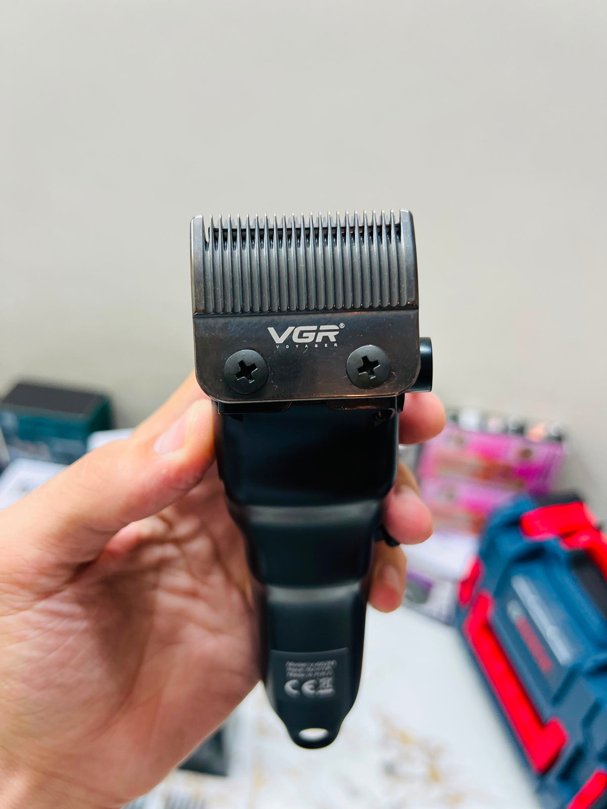 VGR V-652M Professional Hair Clipper – Stainless Steel Blade, 1500mAh Battery|🇦🇷ARGENTINA LOT