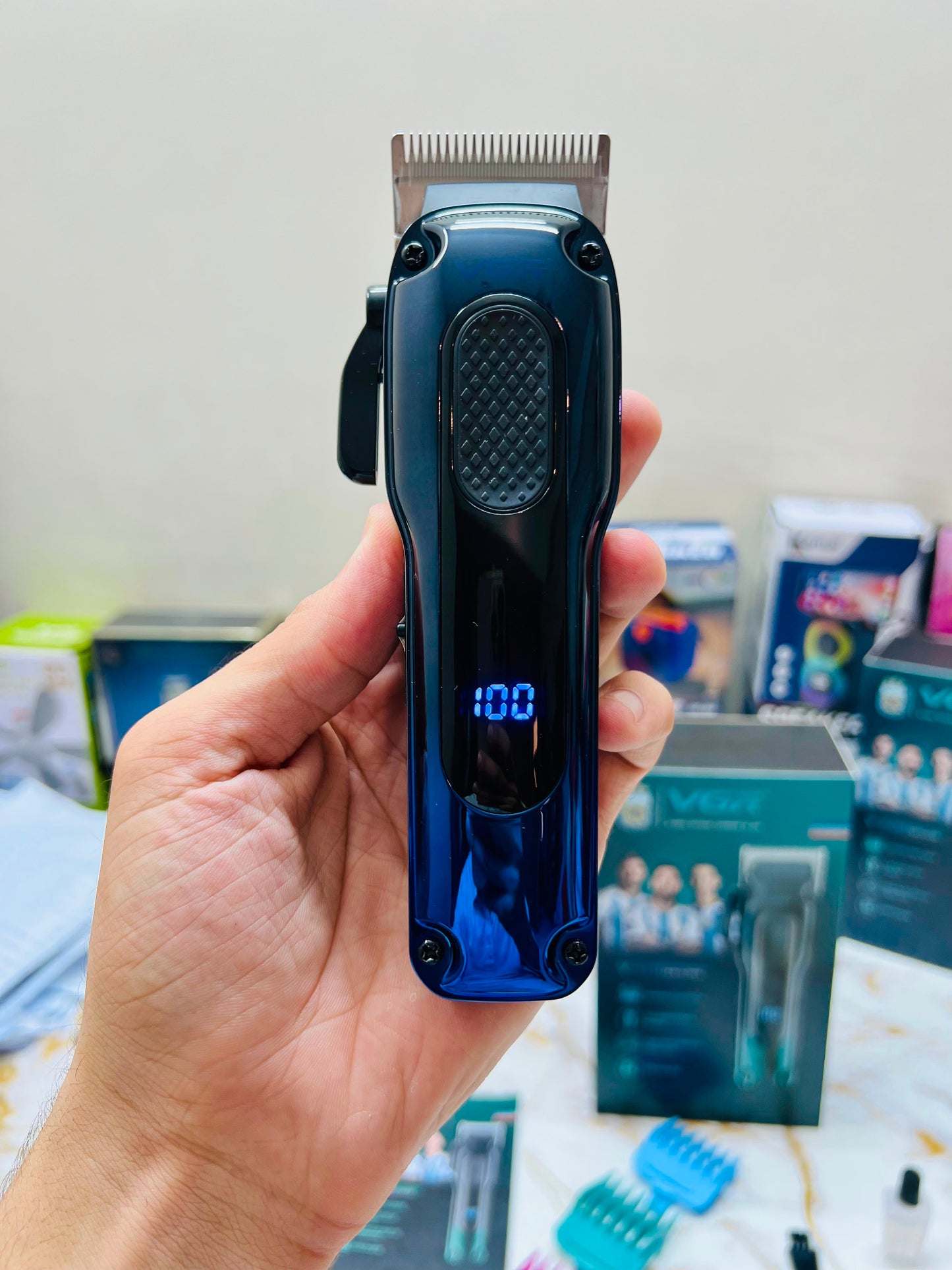VGR V-013 Professional Hair Clipper – Stainless Steel Blade, 2000mAh Lithium Battery|🇦🇷ARGENTINA LOT