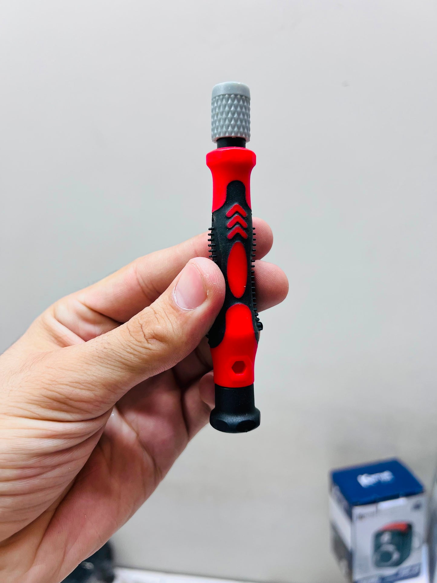Precision Electronics Repair Tool Kit – Multi-Bit Screwdriver, Phone Opening & Small Electronics Repair Set