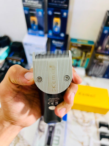 KEMEI KM-2294 Metal Body Digital Display Hair Trimmer – 7800RPM with 4mm, 8mm, 12mm,Combs 16mm & 20mm