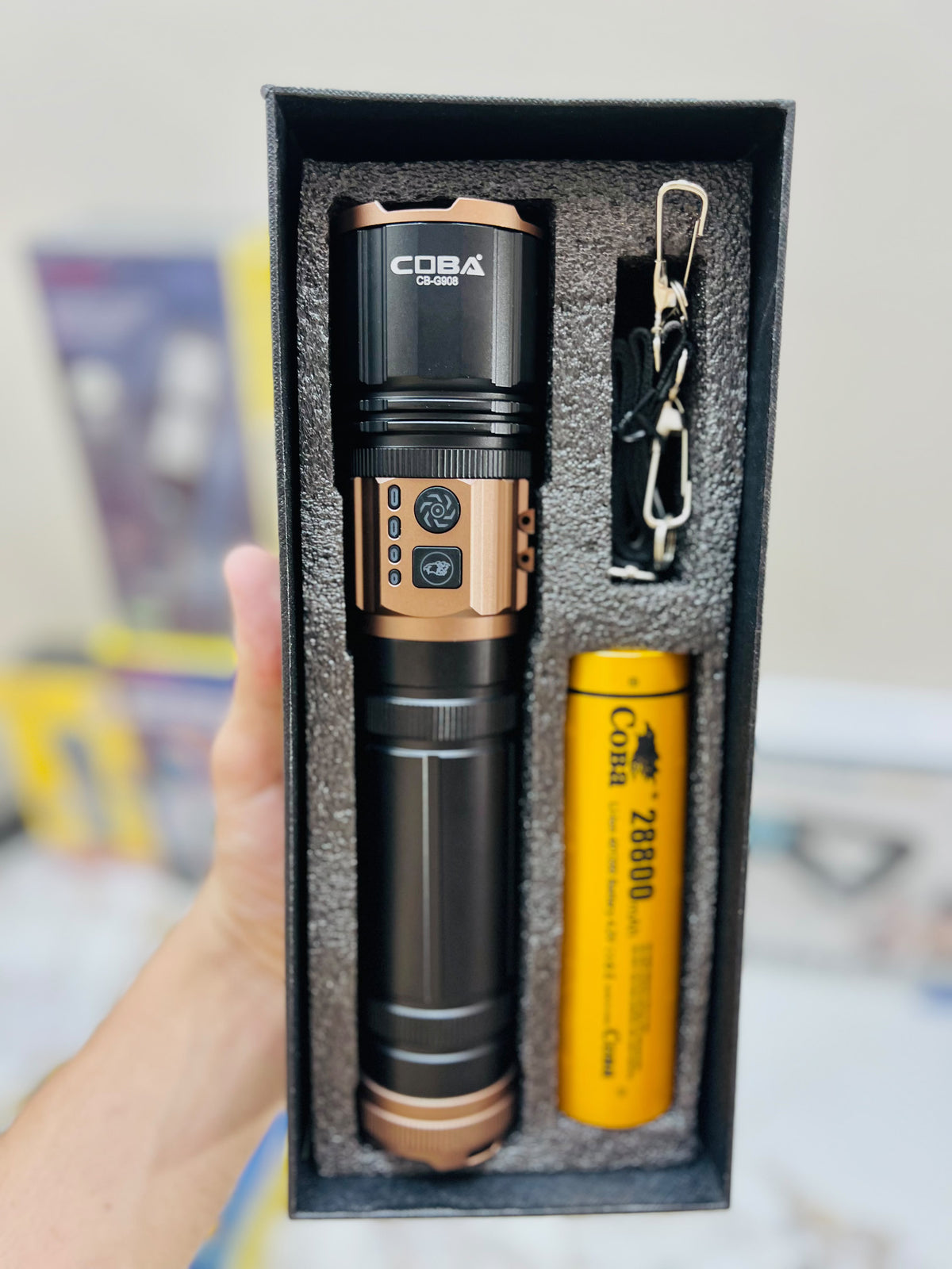 COBA CB-G908 Aluminium Alloy Strong Flashlight – Up to 3000M Long-Range Beam