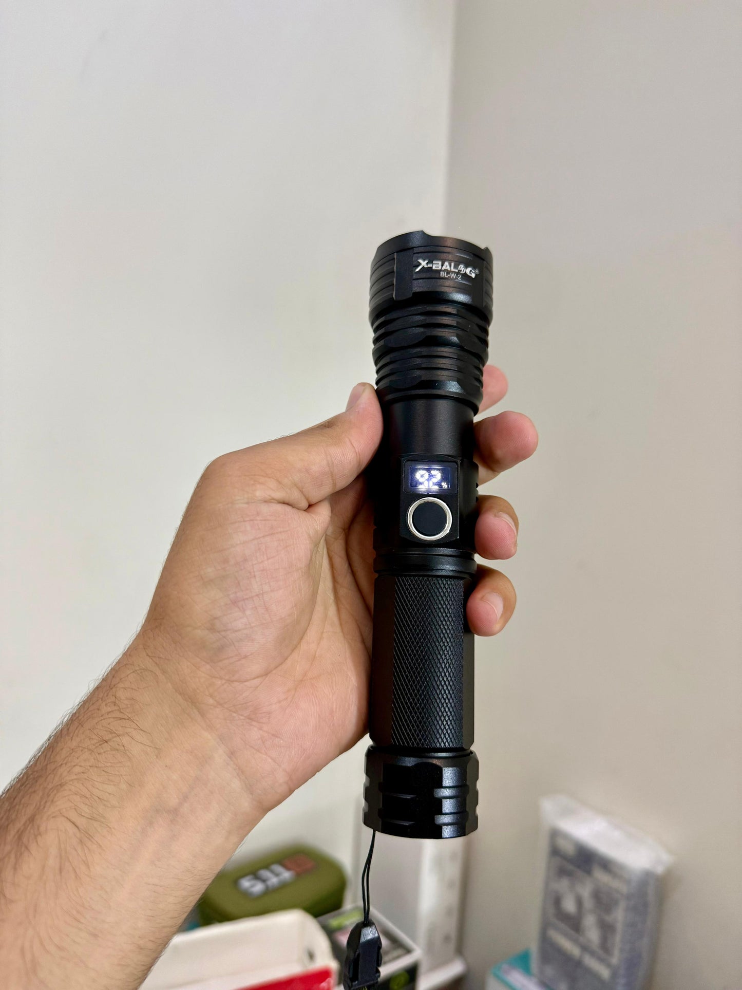 X-BALOG BL-W2 USB Rechargeable LED Flashlight – 2000M High Power Zoom Torch with 8800mAh Battery |