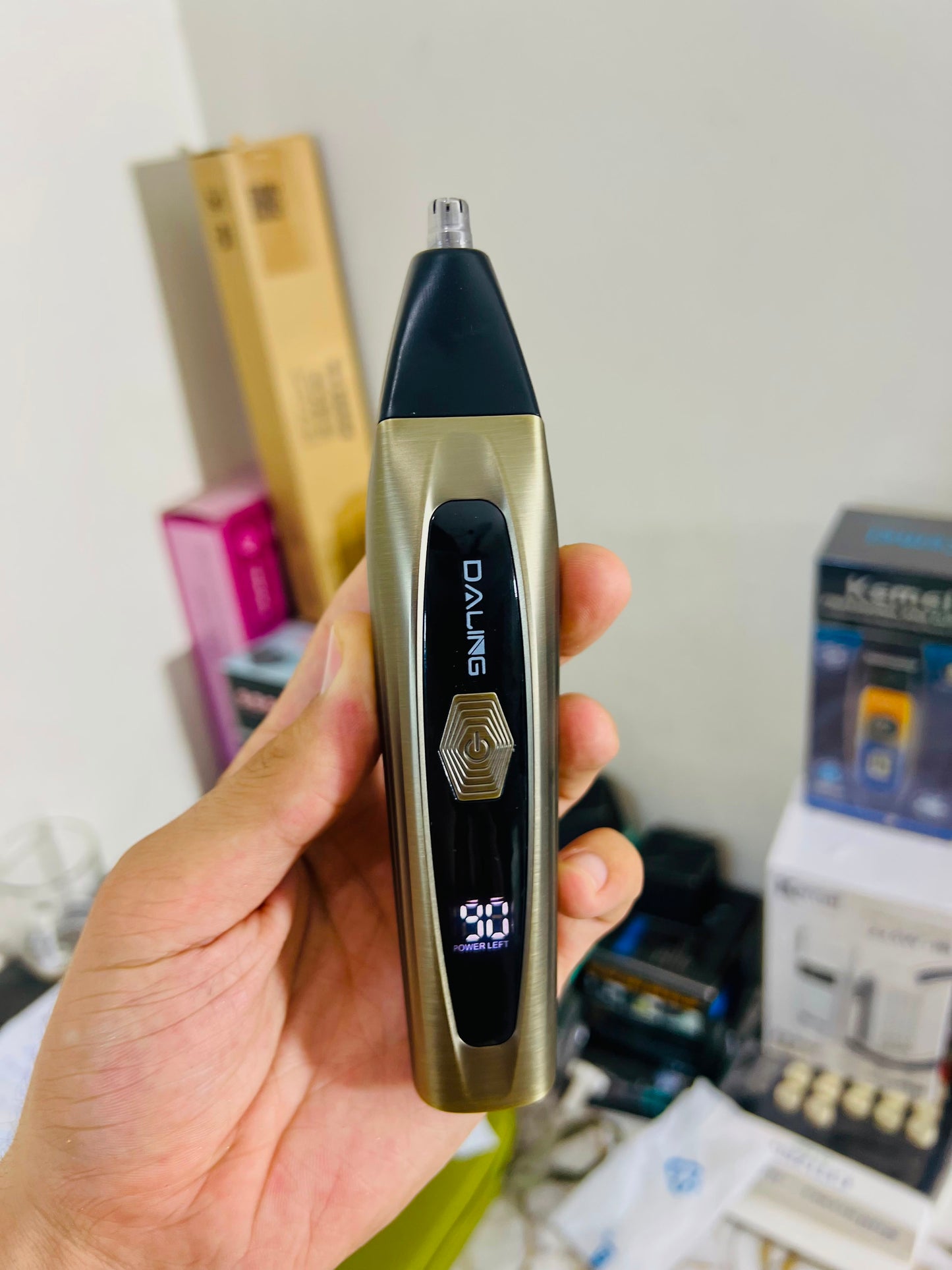 Daling DL-9505 Professional 3-in-1 Grooming Kit with 1mm, 3mm & 5mm Combs