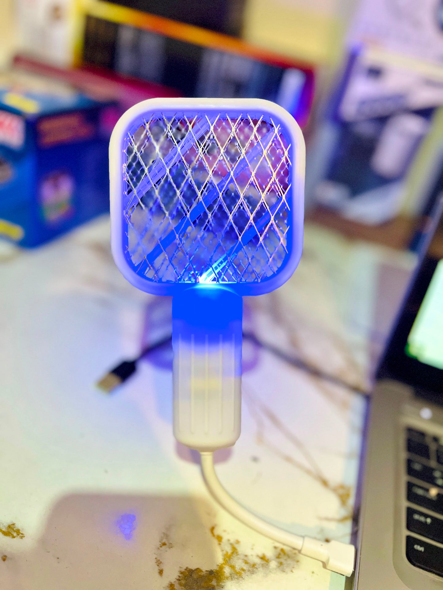 Mosquito Killer Racket Lamp – Pocket Size USB Rechargeable 2-in-1 Device |