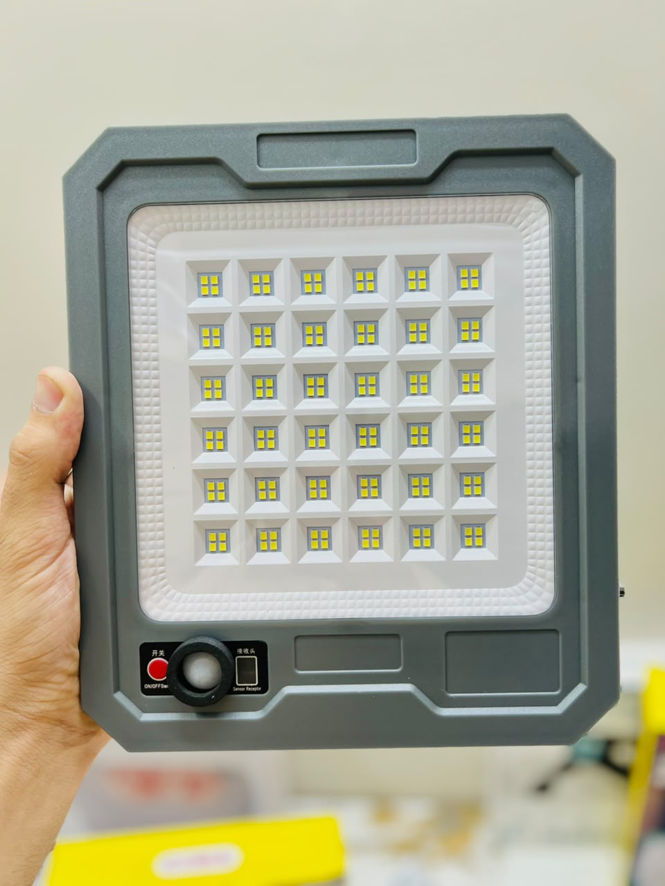 COBA CB-T105 500W Solar Sensor Light – IP66 Waterproof, 5400mAh Battery & Smart Sensor