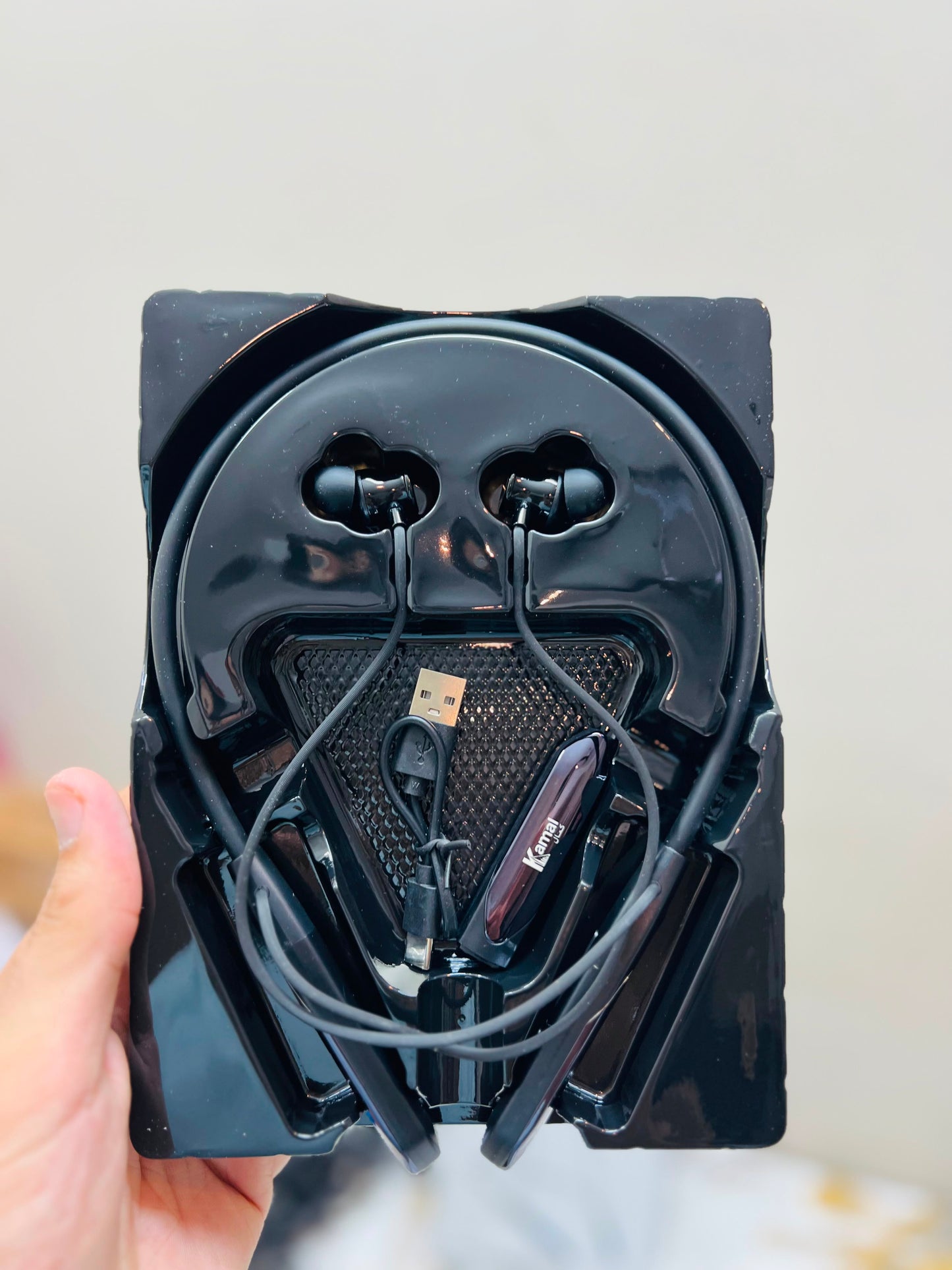 KAMAL KNB02 Wireless Stereo Earphones – High-Quality Sound, Phone Calls & 35 music Battery