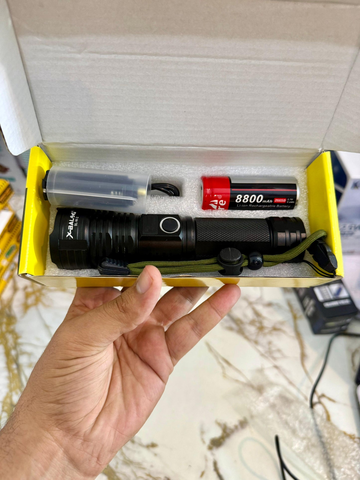 X-BALOG BL-W2 USB Rechargeable LED Flashlight – 2000M High Power Zoom Torch with 8800mAh Battery |