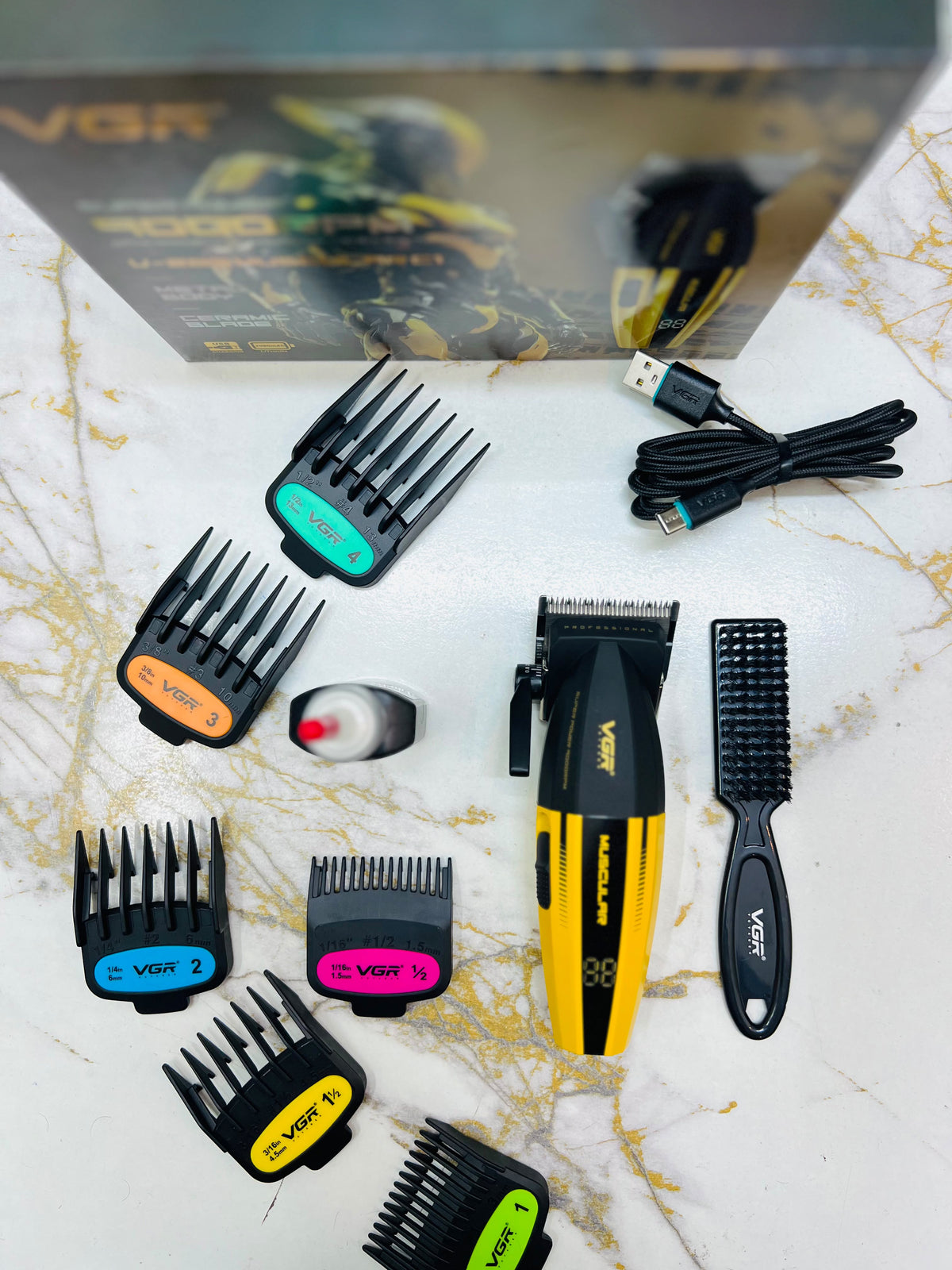 VGR Voyager Super Power V-285 Muscular C1 Trimmer – 9000 RPM, Metal Body, Ceramic Blade & 6 Magnetic Guide Combs|🇦🇷ARGENTINA LOT