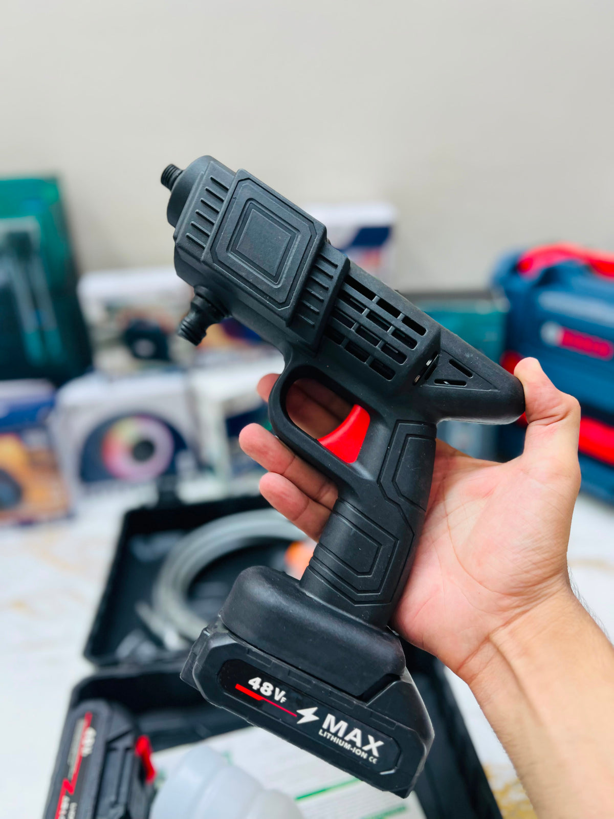 Cordless Car Wash Spray Gun with 2×48V Lithium Batteries – High Pressure Foam Jet Washer with Charger & Soap Bottle | AwamiImport.com