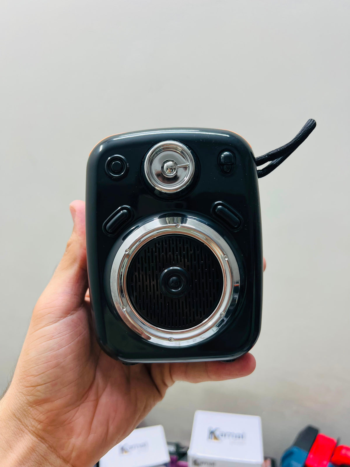 Kamal KSP-04 Portable Wireless Speaker – TWS Link, Radio Mode & 7 Hours Music Time