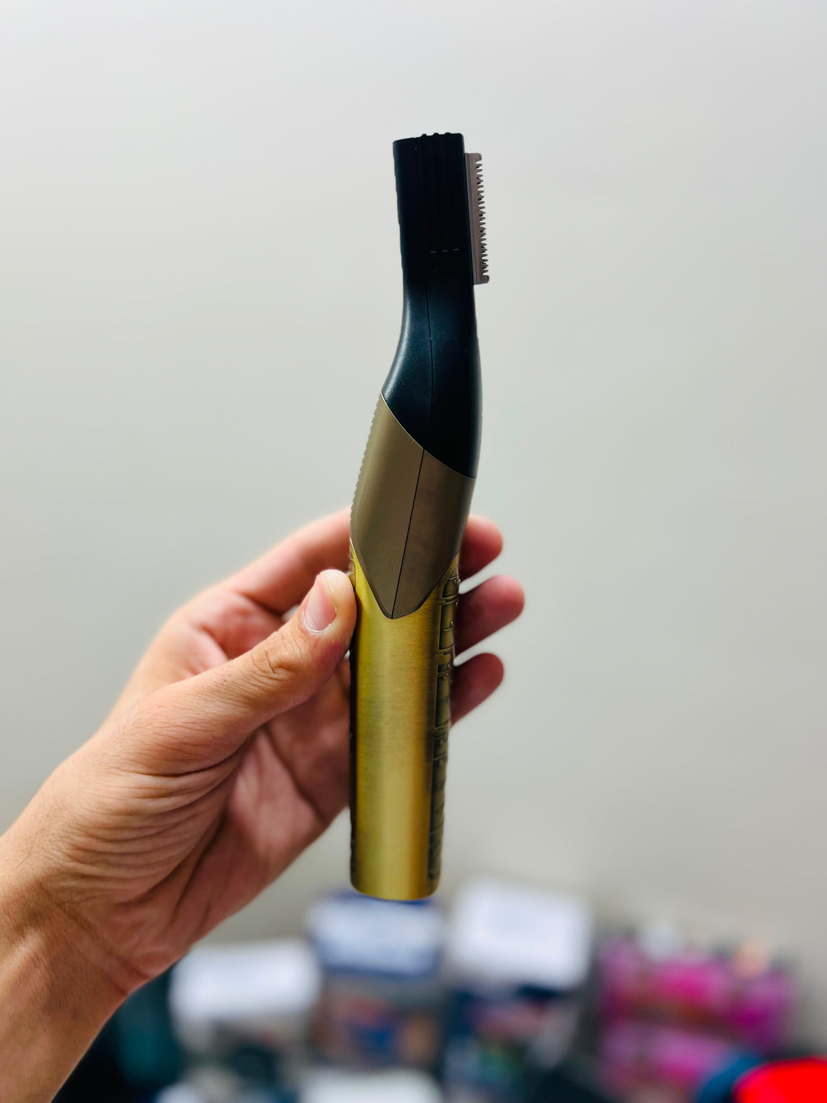 LK-887 4D Ultimate Control 6-in-1 Body Groomer – Professional All-in-One Trimmer