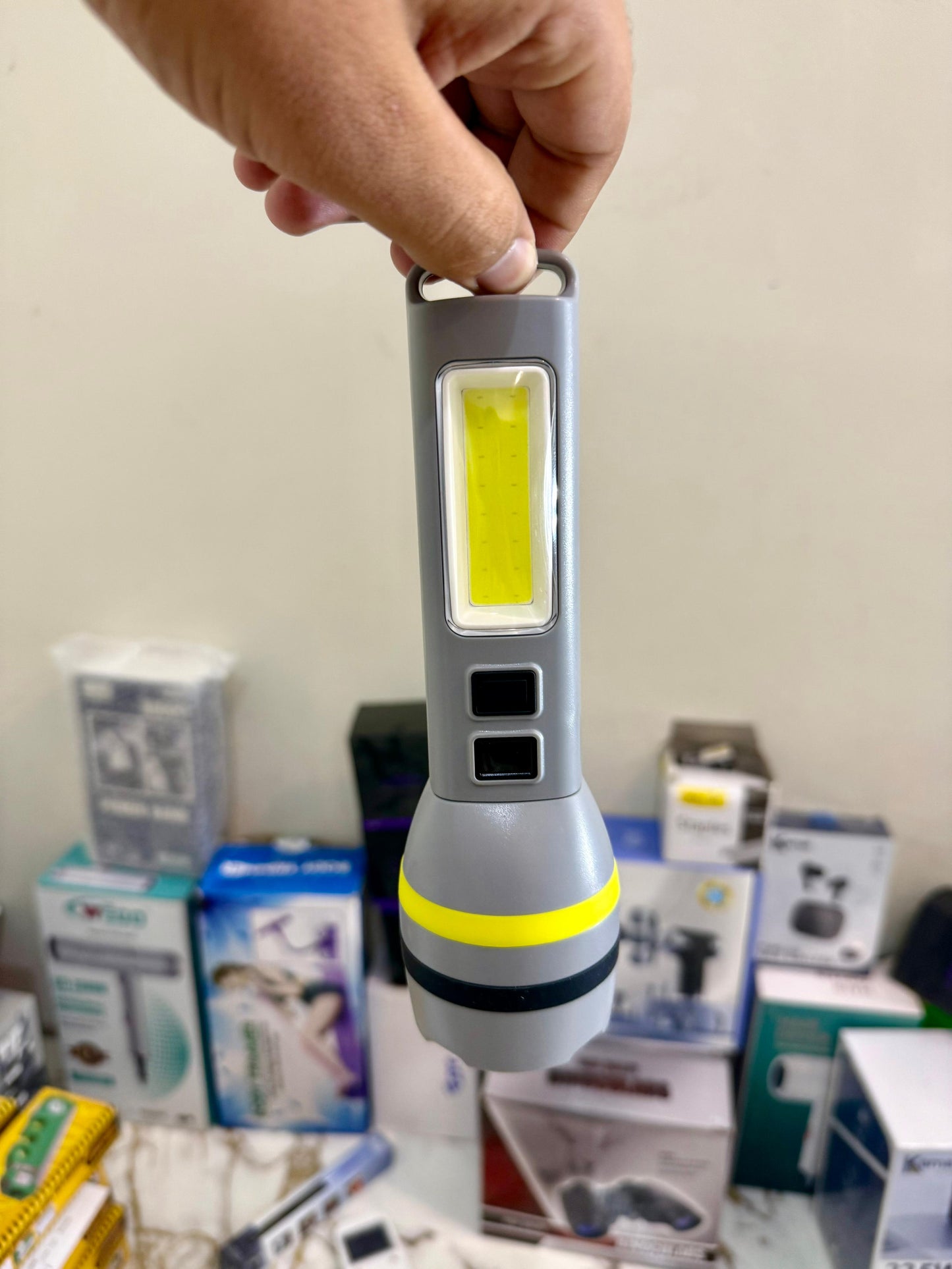 Dual Light Source Torch CH-24084 – Rechargeable High Power Flashlight with Battery Display & Side Light